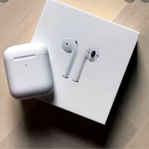 Apple AirPods 2nd Generation